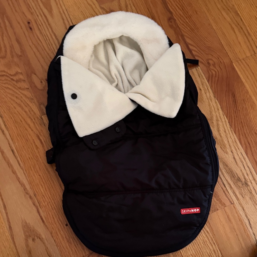 Skip Hop Stroll & Go Car seat cover